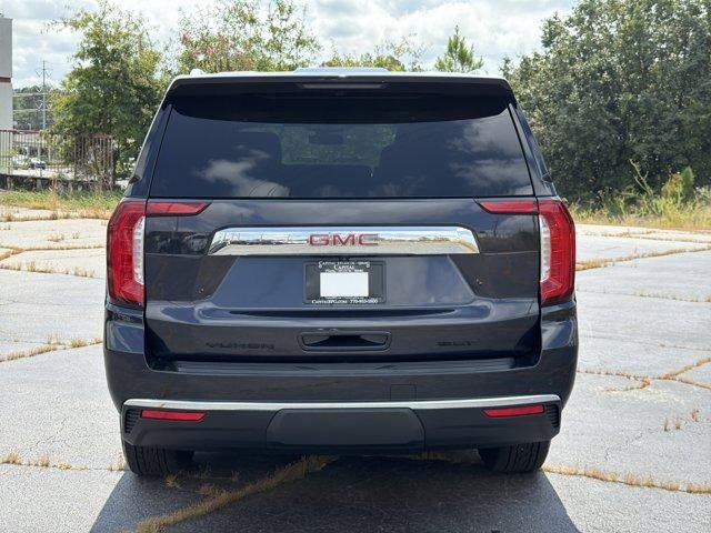 Used 2023 GMC Yukon XL SLT w/ SLT Premium Package AWD/4WD image 6