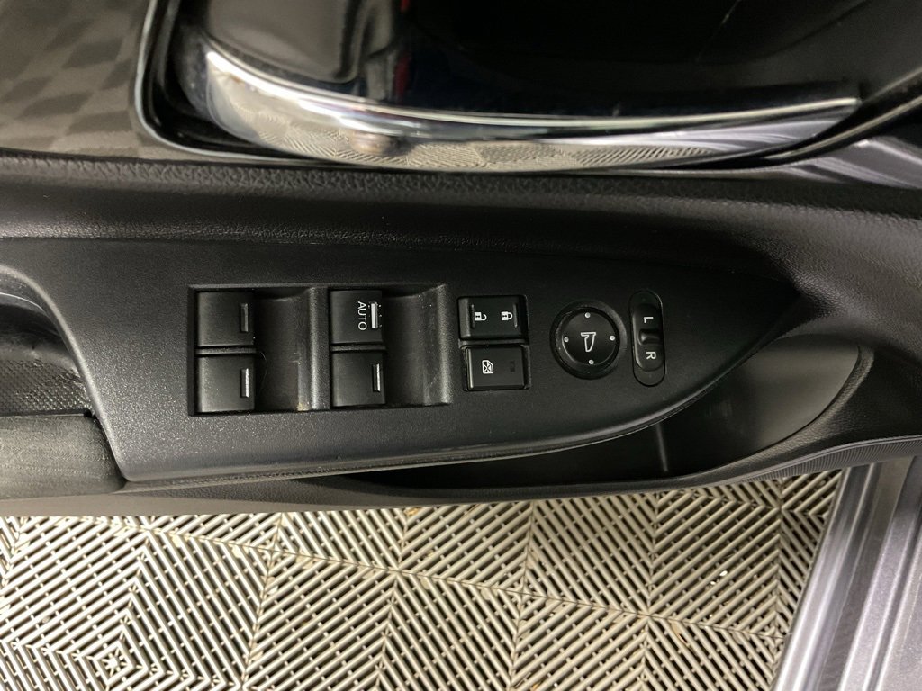 Used 2017 Honda Accord LX image 16