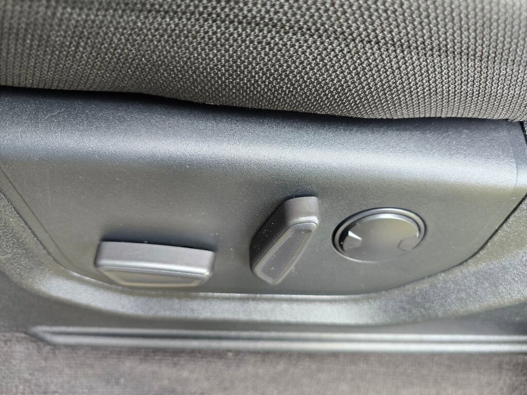 Used 2020 Ford F150 XLT w/ Equipment Group 302A Luxury image 27