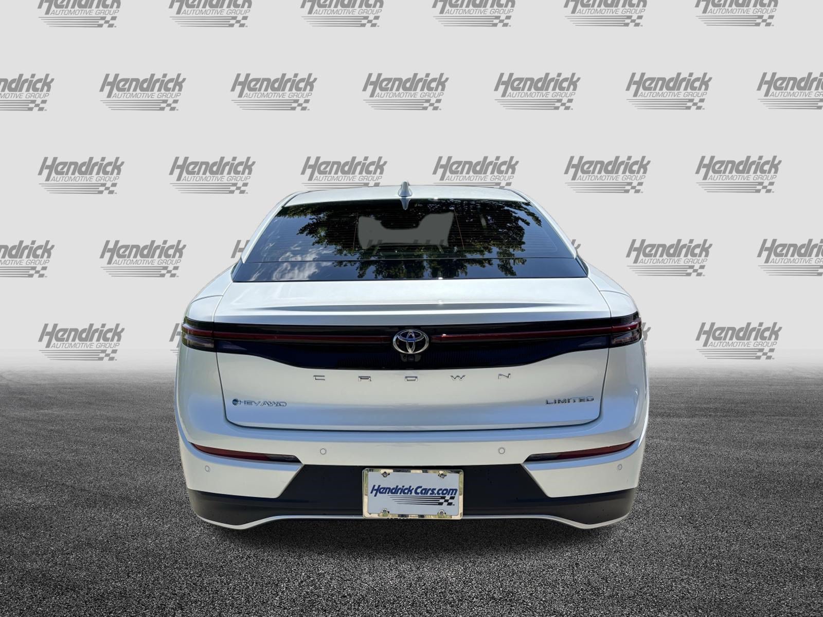 Used 2024 Toyota Crown w/ Advanced Technology Package AWD/4WD image 9