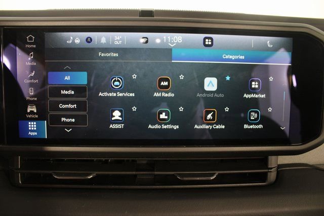 Used 2025 Jeep Wrangler Unlimited Sahara image 4