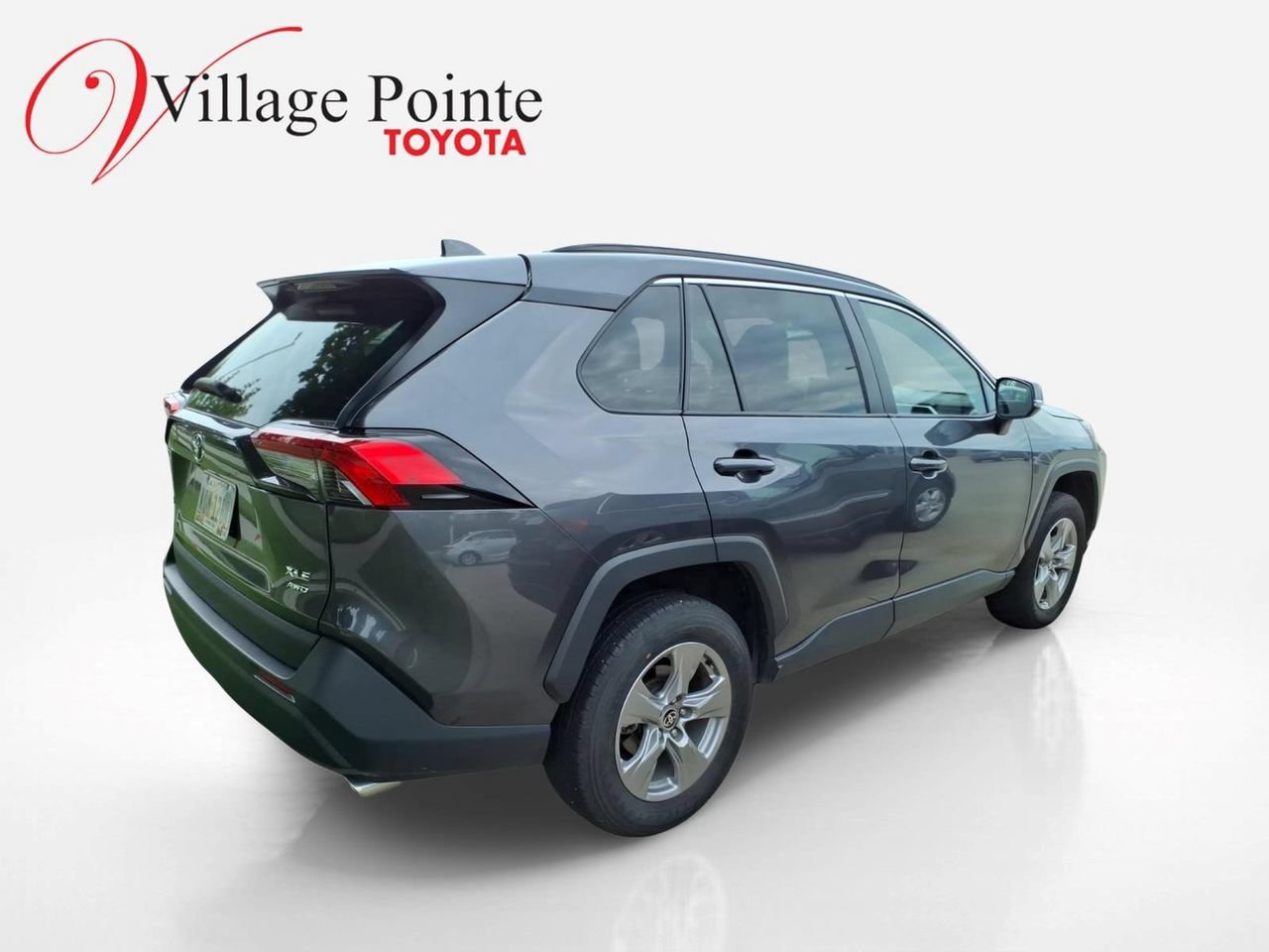 Certified 2025 Toyota RAV4 XLE AWD/4WD image 3