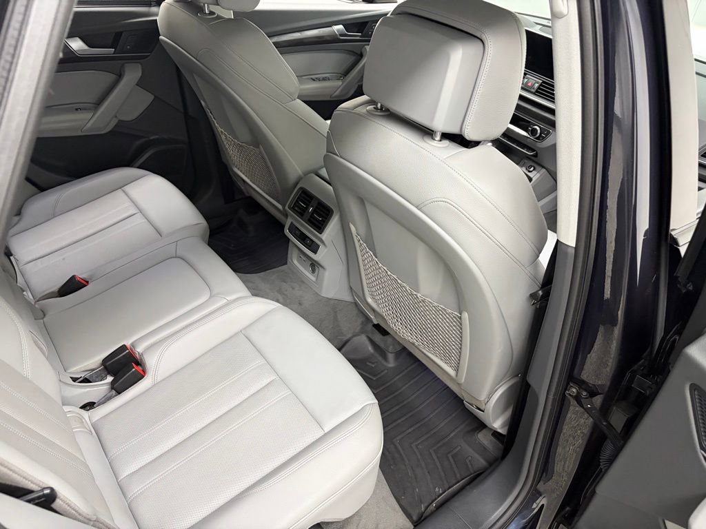 Used 2020 Audi Q5 2.0T Premium Plus w/ Premium Plus Package image 41
