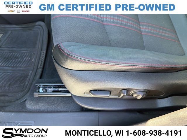 Certified 2024 Chevrolet Equinox RS w/ LPO, Floor Liner Package image 16