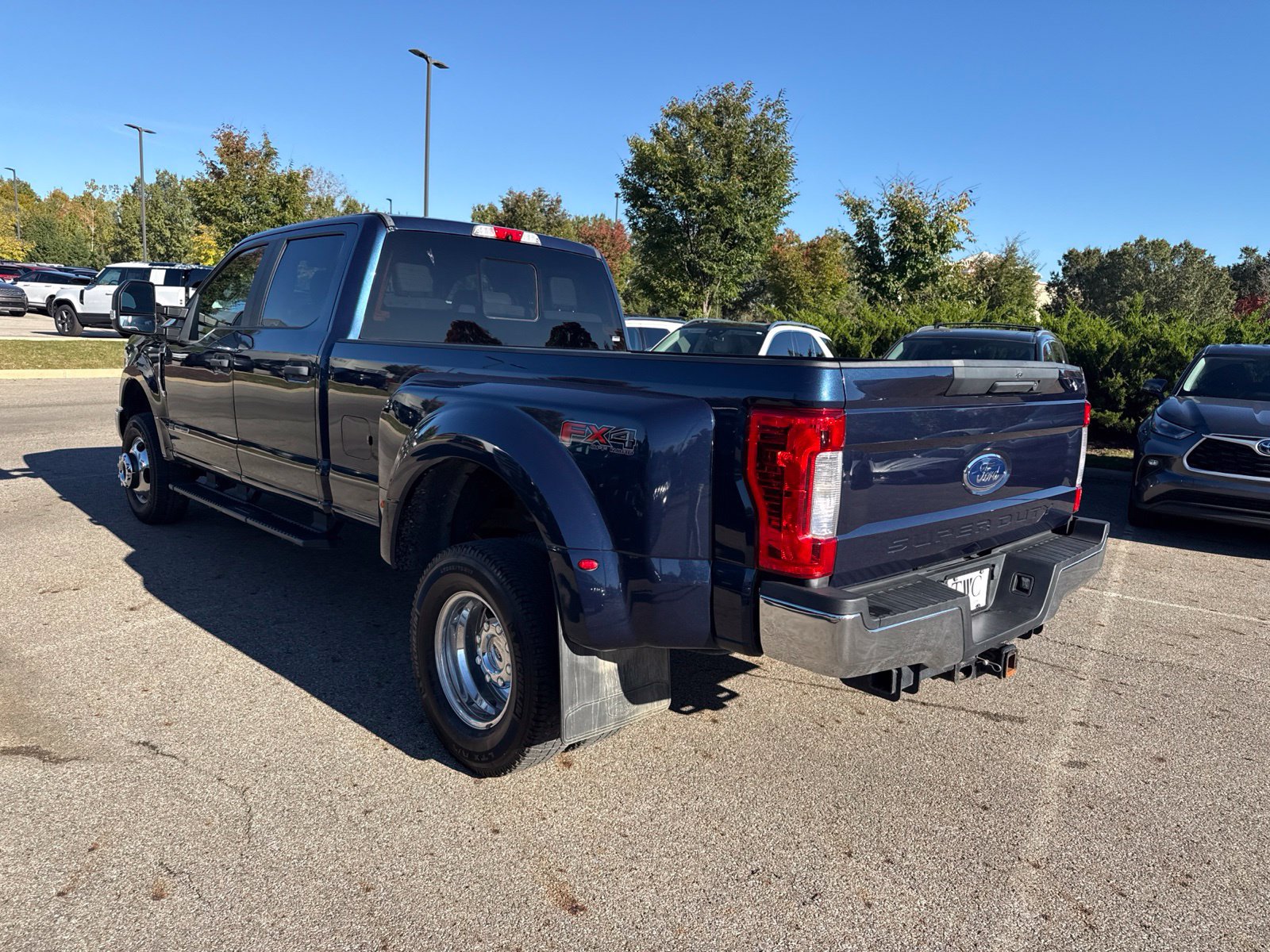 Used 2018 Ford F350 XL w/ STX Appearance Package AWD/4WD image 7