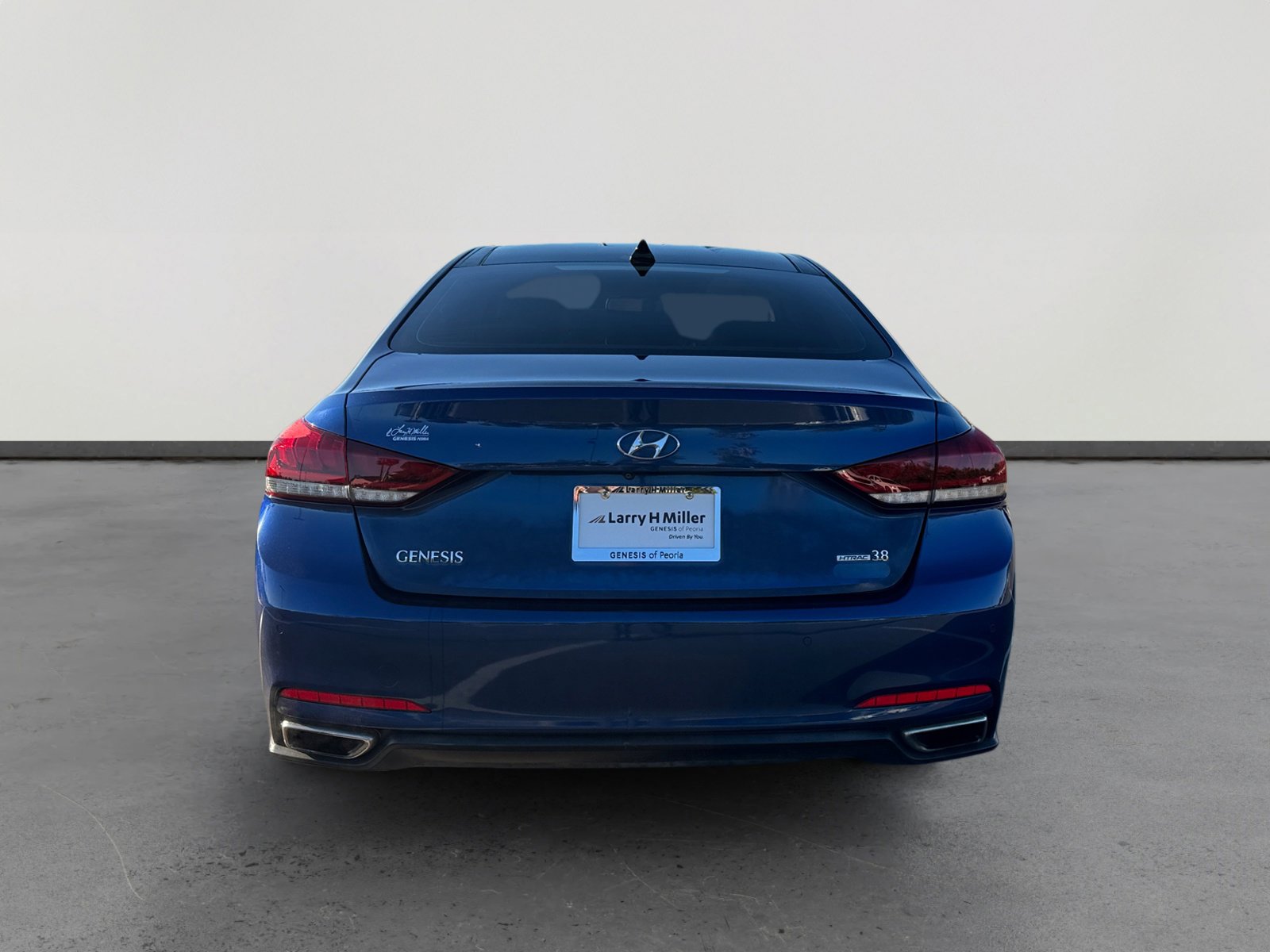 Used 2016 Hyundai Genesis 3.8 w/ Option Group 02 image 4
