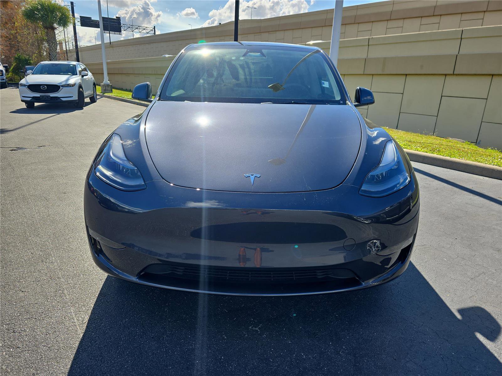 Used 2024 Tesla Model Y Long Range image 2