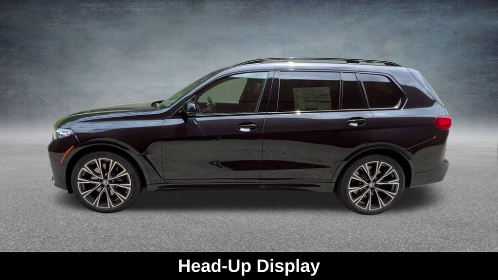 Used 2022 BMW X7 M50i image 15