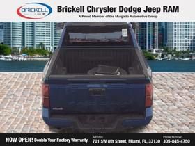 Used 2025 Toyota Tacoma SR5 AWD/4WD image 13