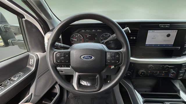 Used 2025 Ford F250 XLT w/ FX4 Off-Road Package AWD/4WD image 12