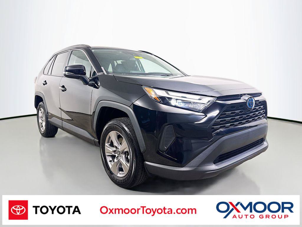 Used 2024 Toyota RAV4 XLE w/ Convenience Package AWD/4WD video 1