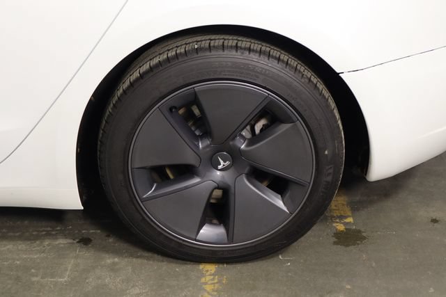 Used 2023 Tesla Model 3 Standard Range RWD image 47