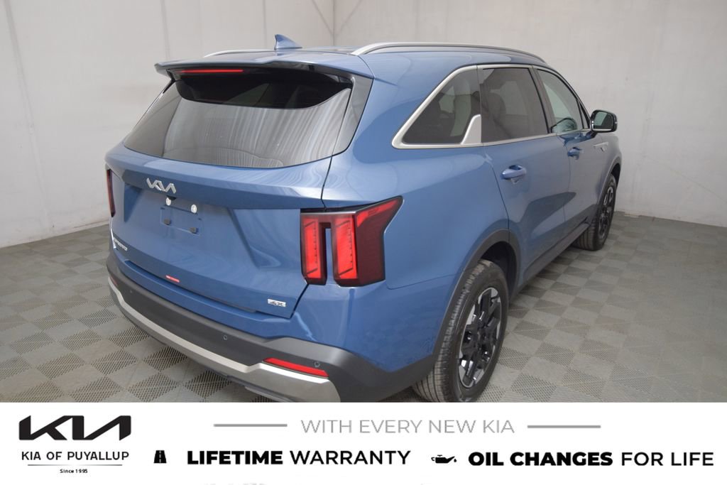 New 2025 Kia Sorento S image 5