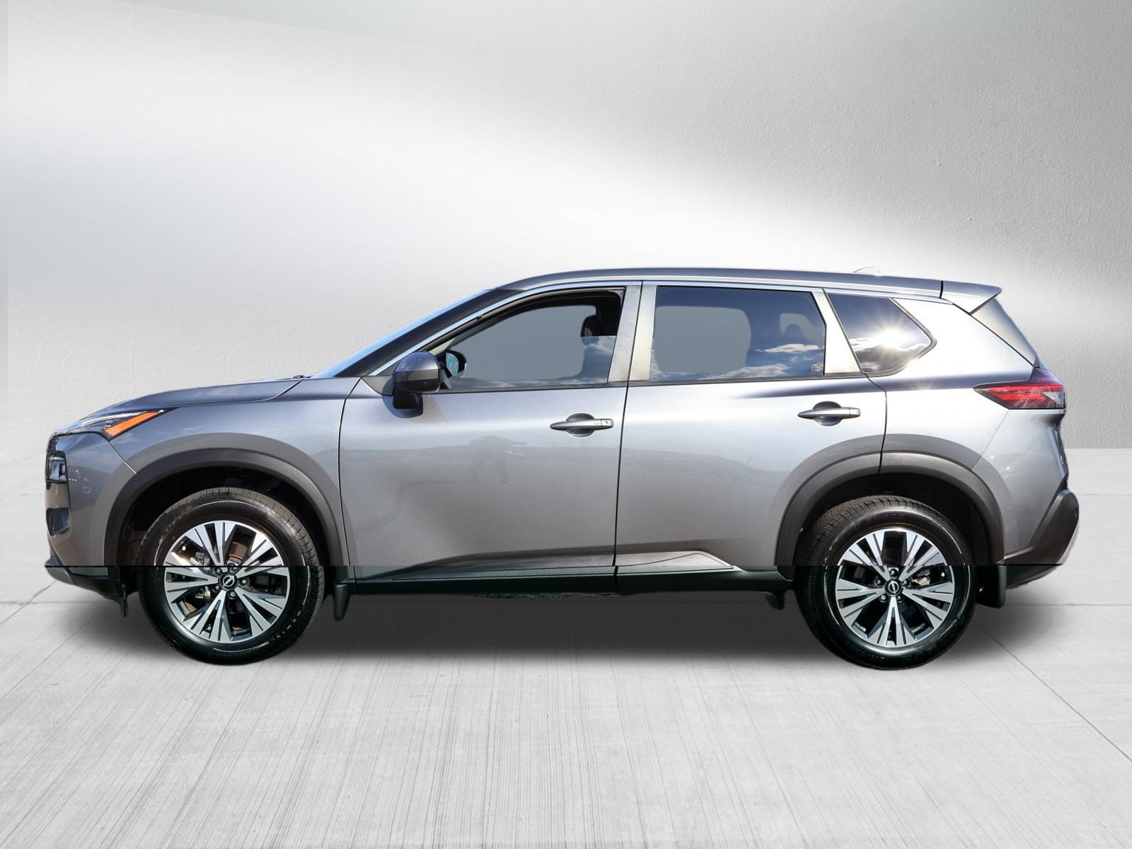 Used 2023 Nissan Rogue SV AWD/4WD image 4