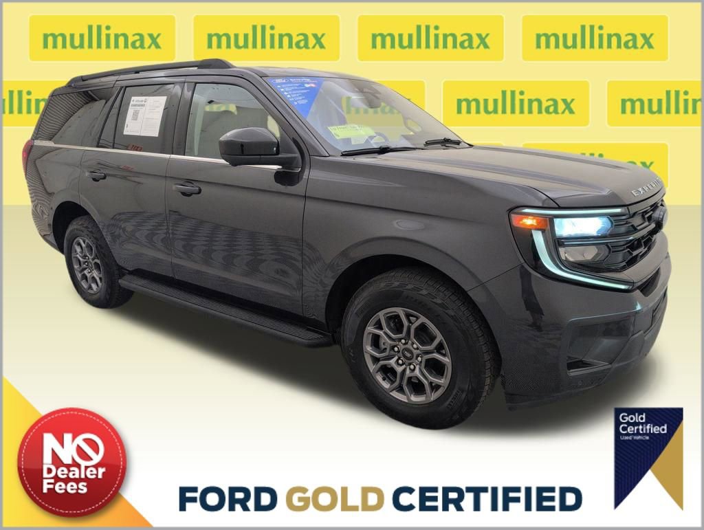 Certified 2025 Ford Expedition Active RWD image 1