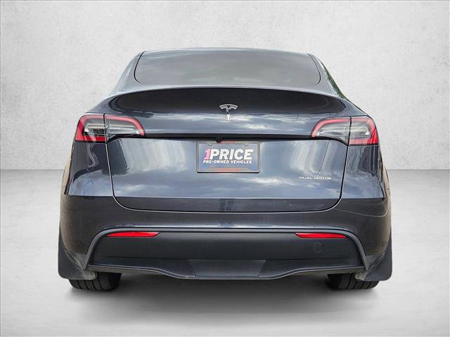 Used 2025 Tesla Model Y Long Range AWD/4WD image 7