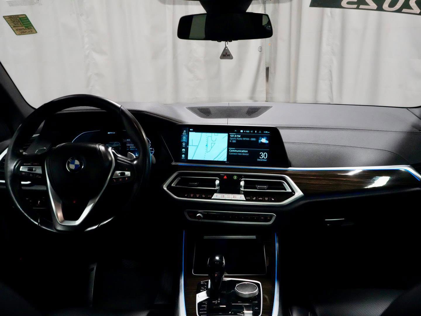 Certified 2023 BMW X5 xDrive45e image 7