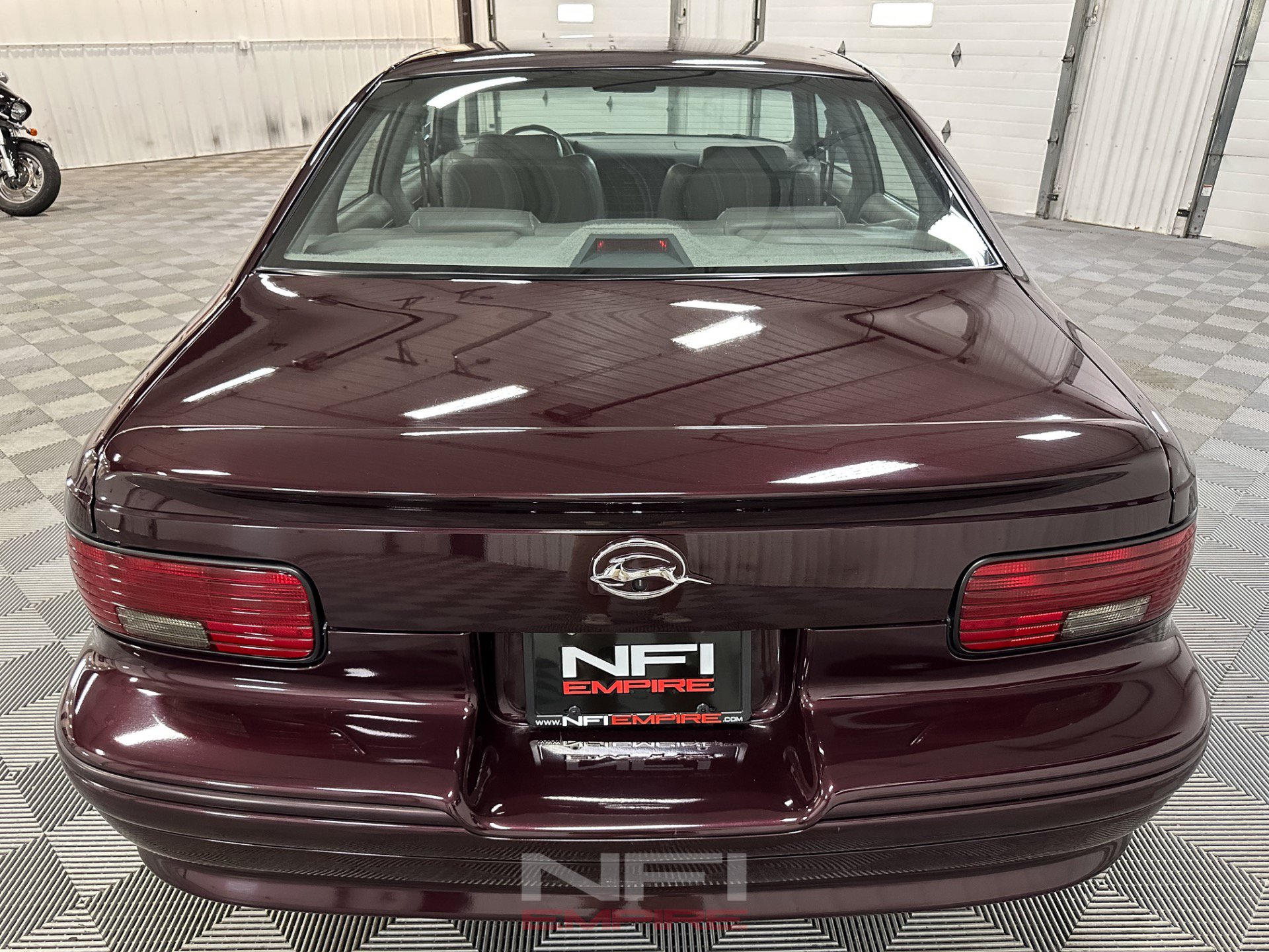 Used 1995 Chevrolet Impala SS RWD image 7