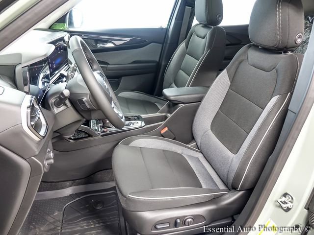 New 2026 Chevrolet TrailBlazer LT w/ Convenience Package FWD image 9