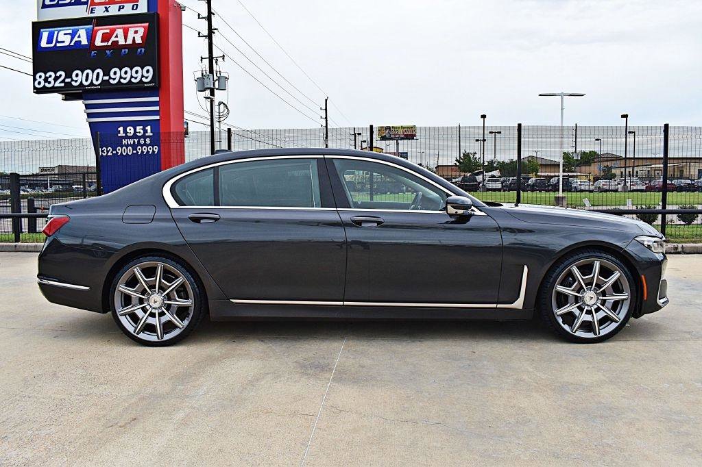 Used 2022 BMW 740i RWD image 4