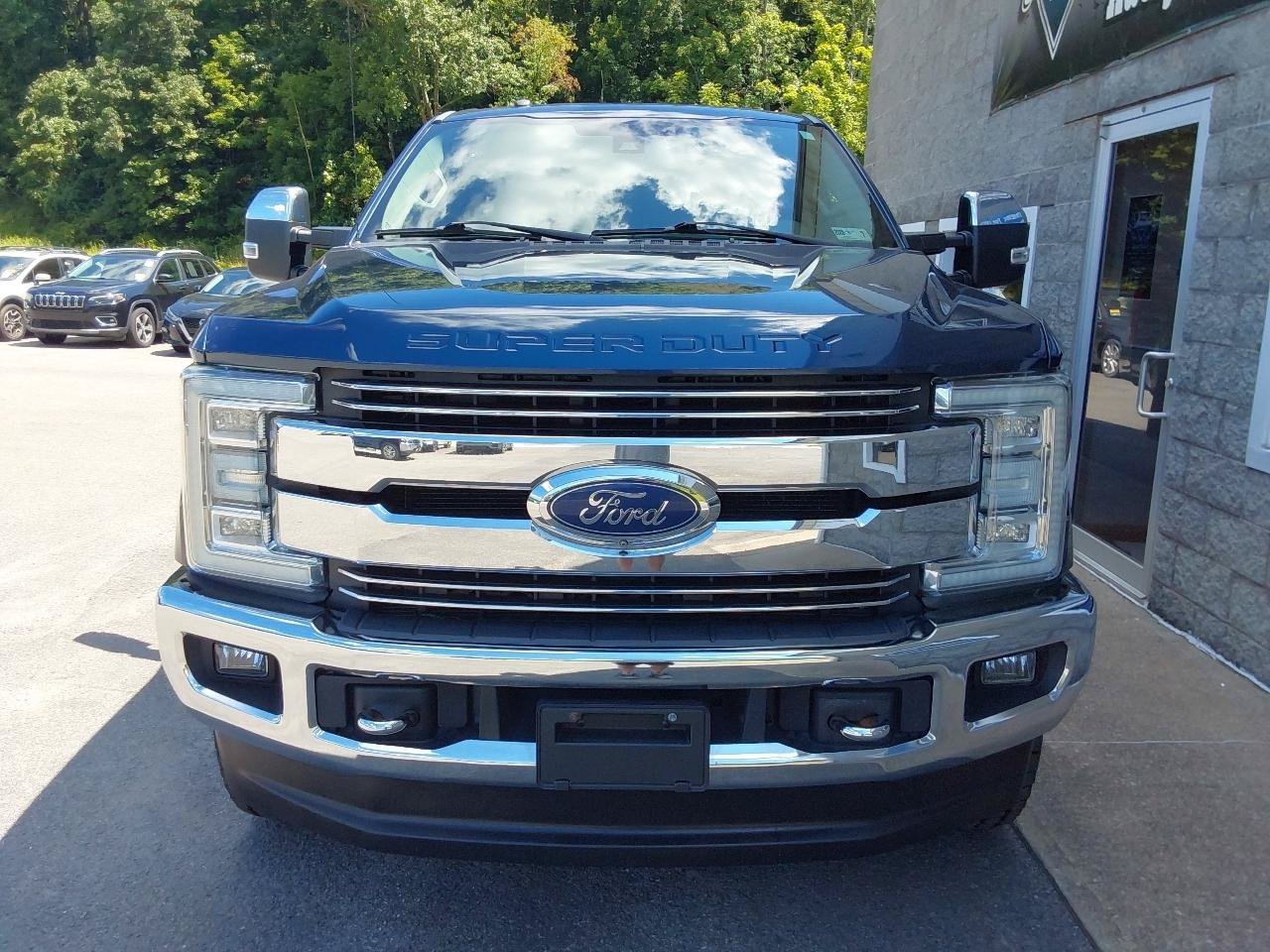 Used 2017 Ford F350 Lariat w/ Lariat Ultimate Package AWD/4WD image 9