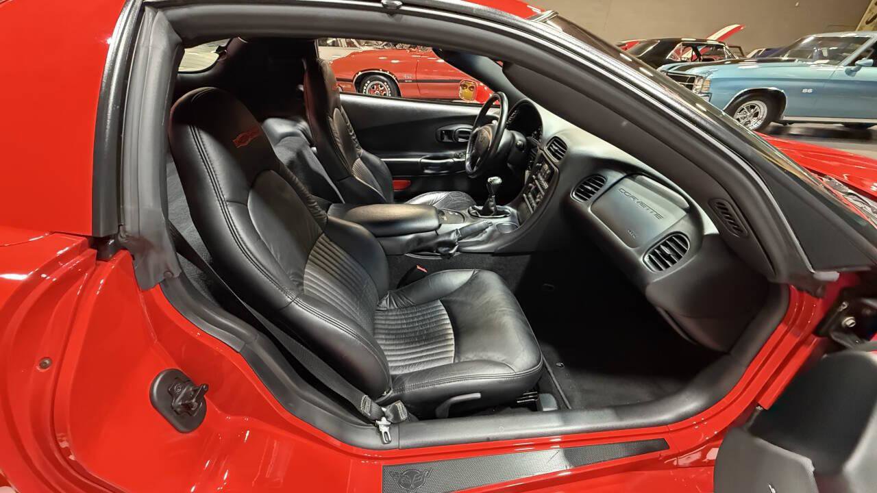 Used 2003 Chevrolet Corvette Z06 w/ Memory Package, 3 Drivers image 4