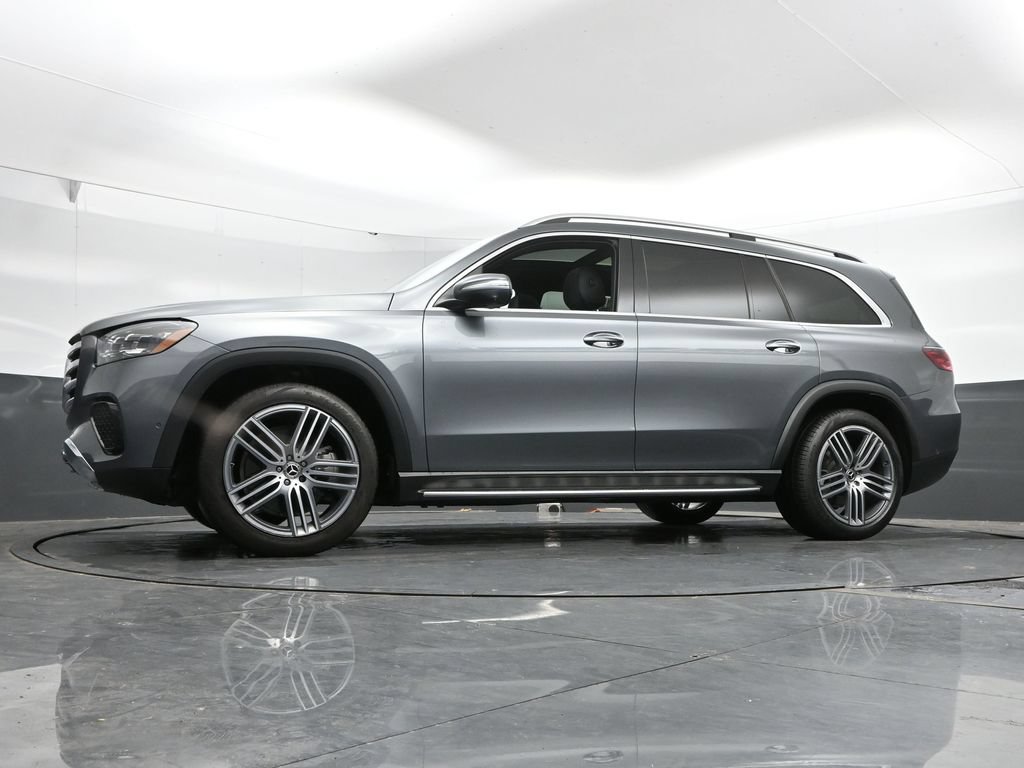 Used 2024 Mercedes-Benz GLS 450 4MATIC image 47