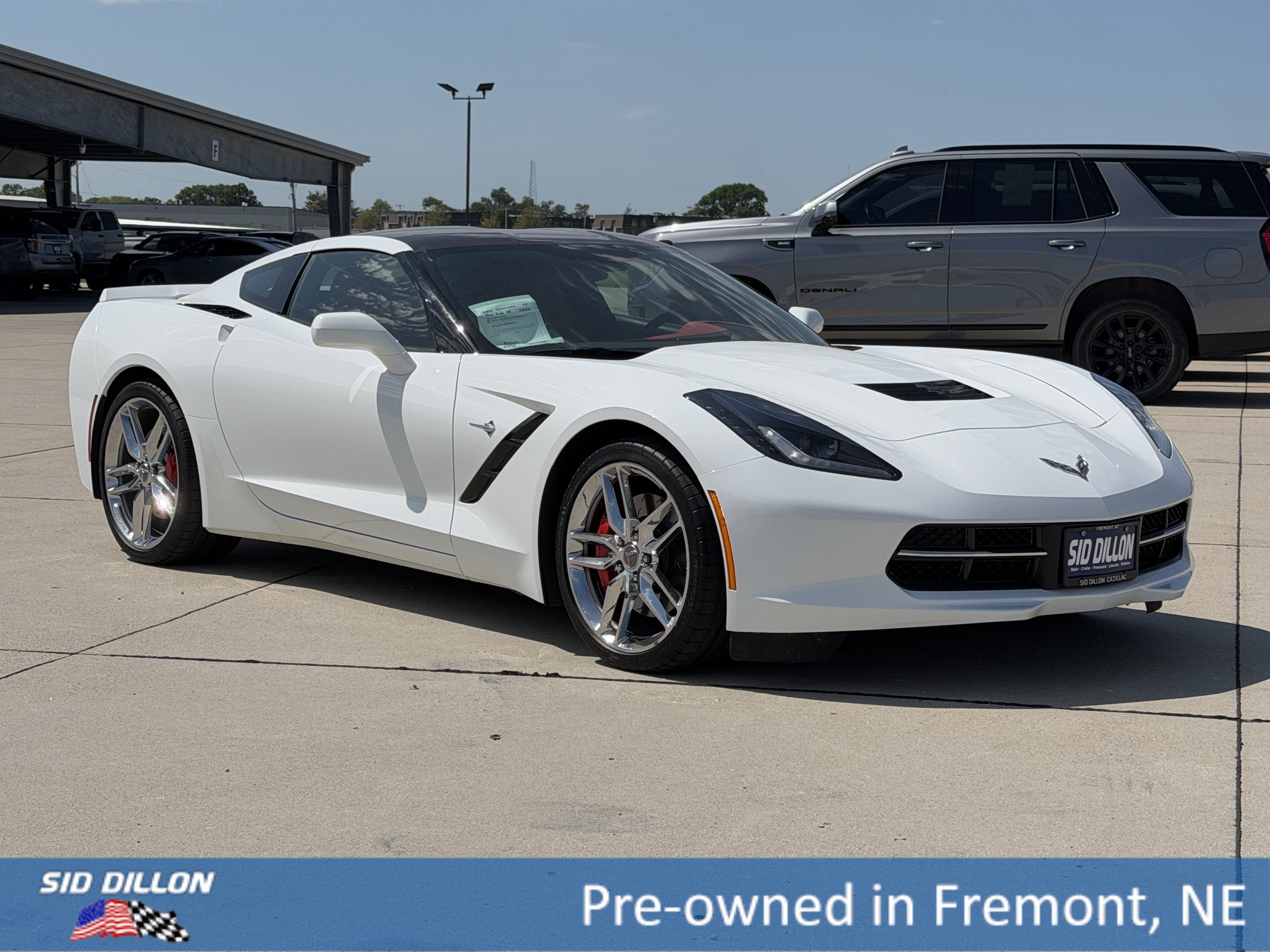 Used 2014 Chevrolet Corvette Stingray Coupe w/ 3LT Preferred Equipment Group RWD image 2