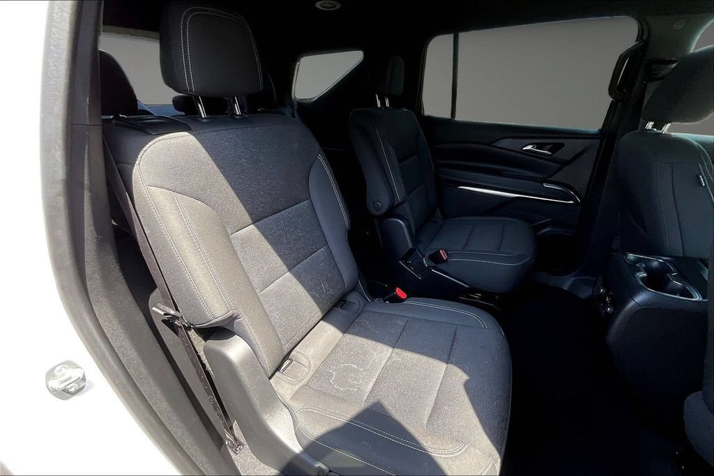Used 2024 Chevrolet Traverse LT AWD/4WD image 28