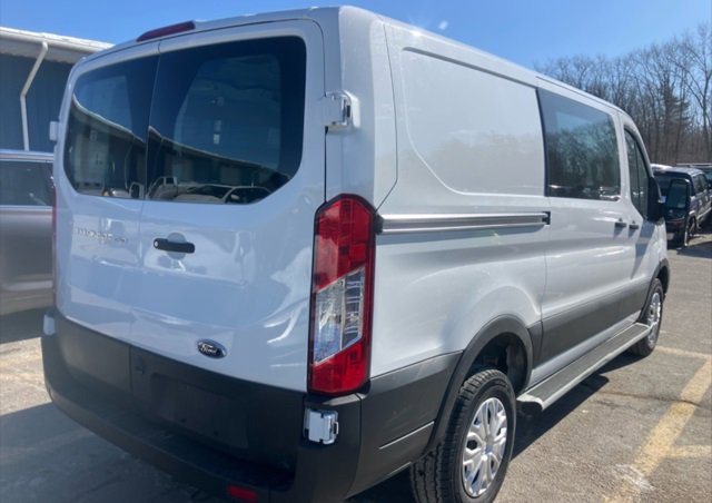 Used 2024 Ford Transit 250 Low Roof w/ Exterior Upgrade Package image 4
