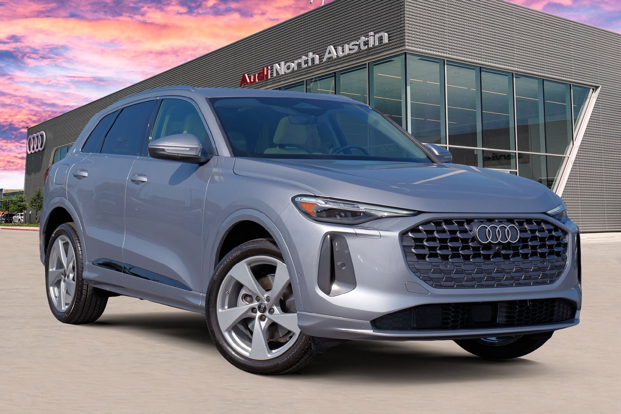 Used 2025 Audi Q5 Premium Plus w/ Premium Plus