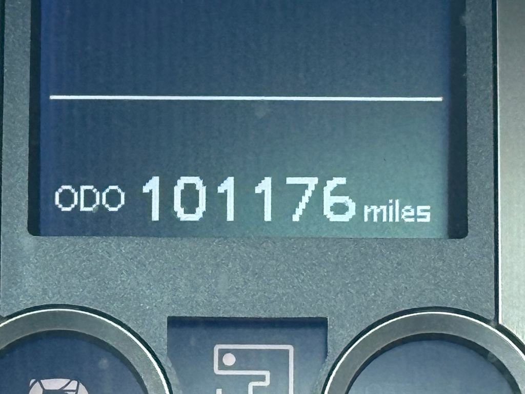 Used 2018 Lexus GX 460 Premium w/ Premium Package image 31