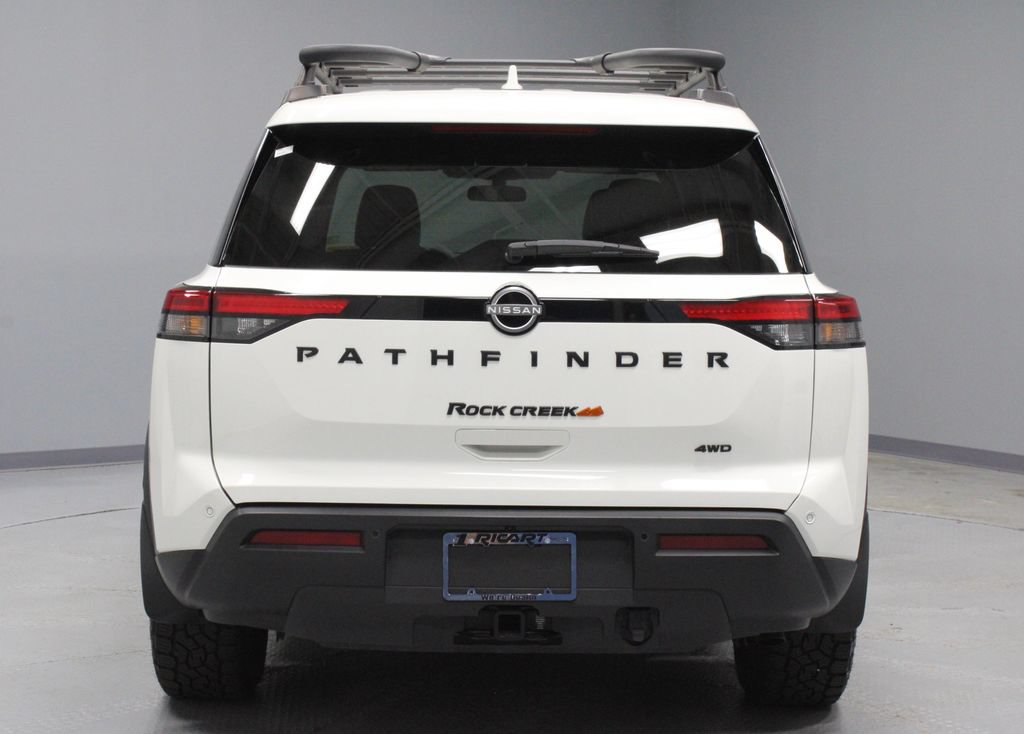 Used 2025 Nissan Pathfinder Rock Creek AWD/4WD image 9