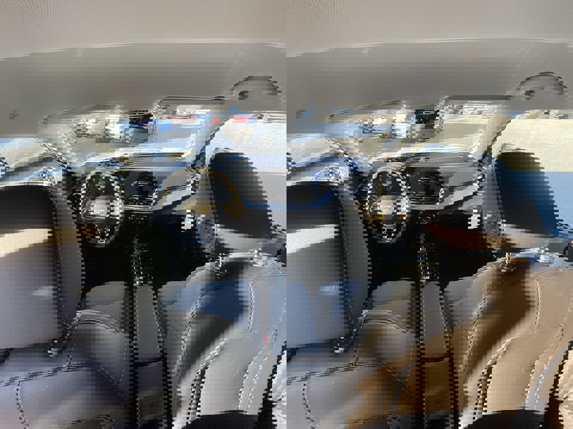 New 2025 Chevrolet Trax LT w/ Driver Confidence Package image 21