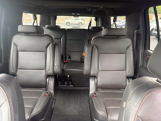 Used 2021 Chevrolet Suburban High Country AWD/4WD image 13