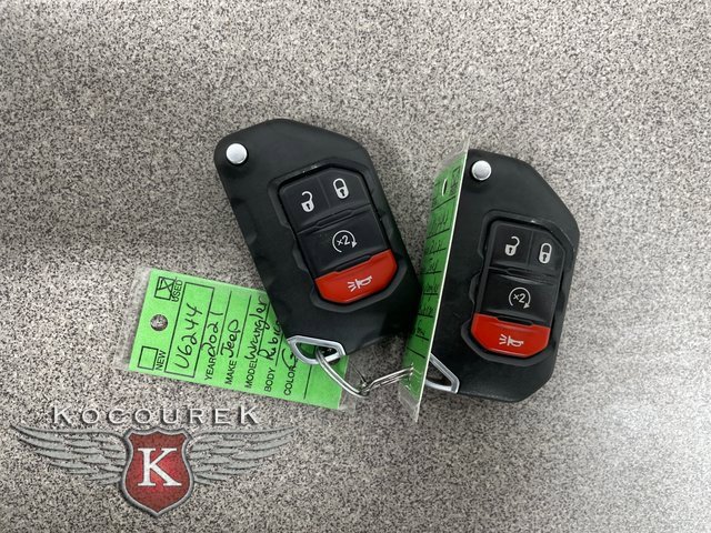 Used 2021 Jeep Wrangler Unlimited Rubicon w/ Uconnect 4C Nav & Sound Group image 25