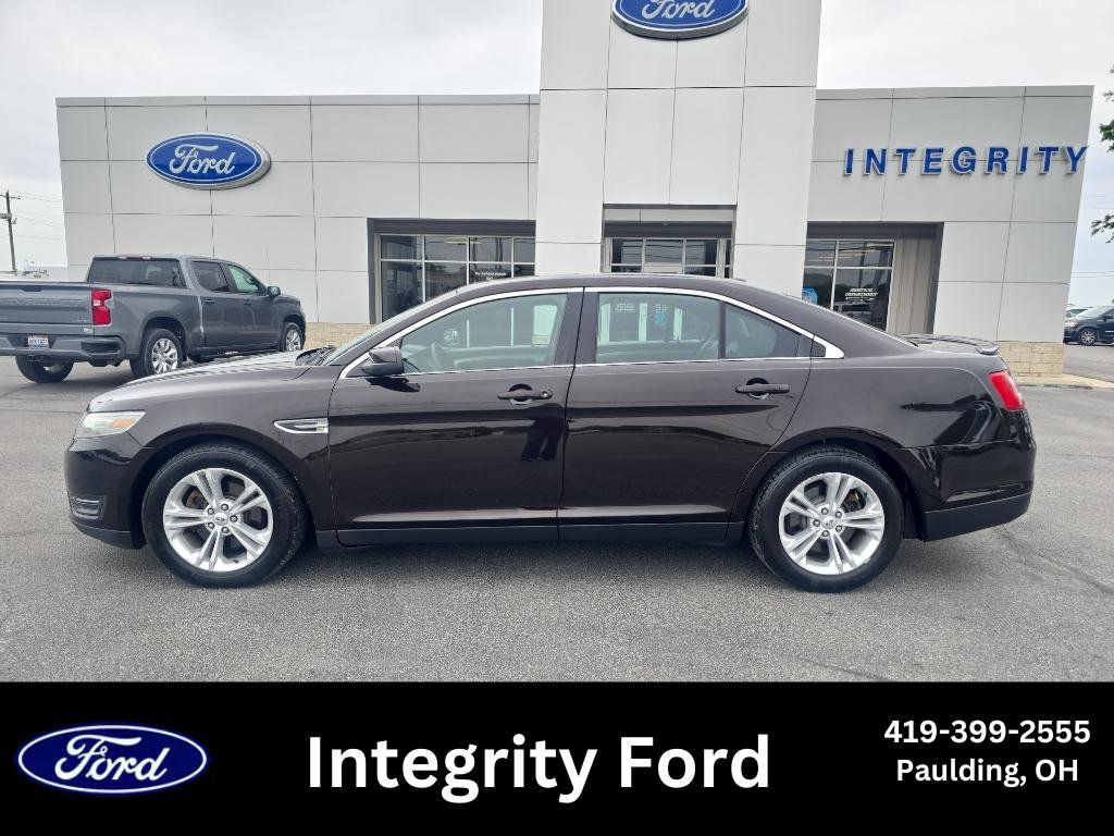 Used 2013 Ford Taurus SEL FWD image 1