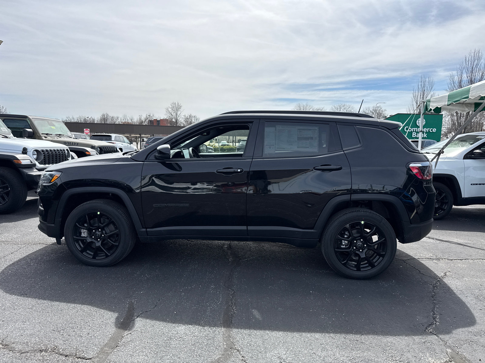 New 2026 Jeep Compass Latitude AWD/4WD image 3