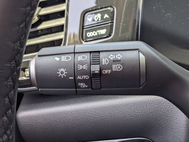 Used 2025 Lexus NX 250 FWD w/ Towing Package (2000 Lbs) image 12