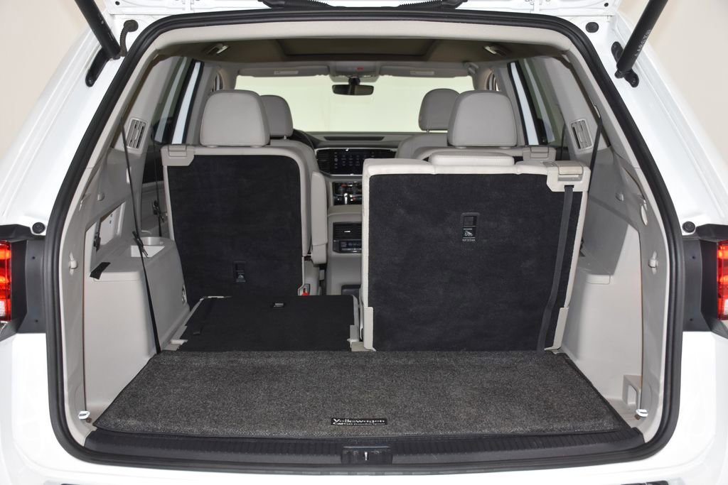 Used 2023 Volkswagen Atlas SE image 30