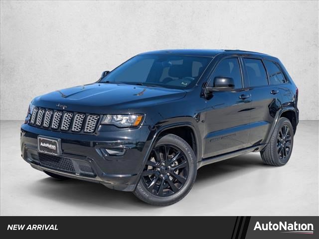 Used 2017 Jeep Grand Cherokee Altitude