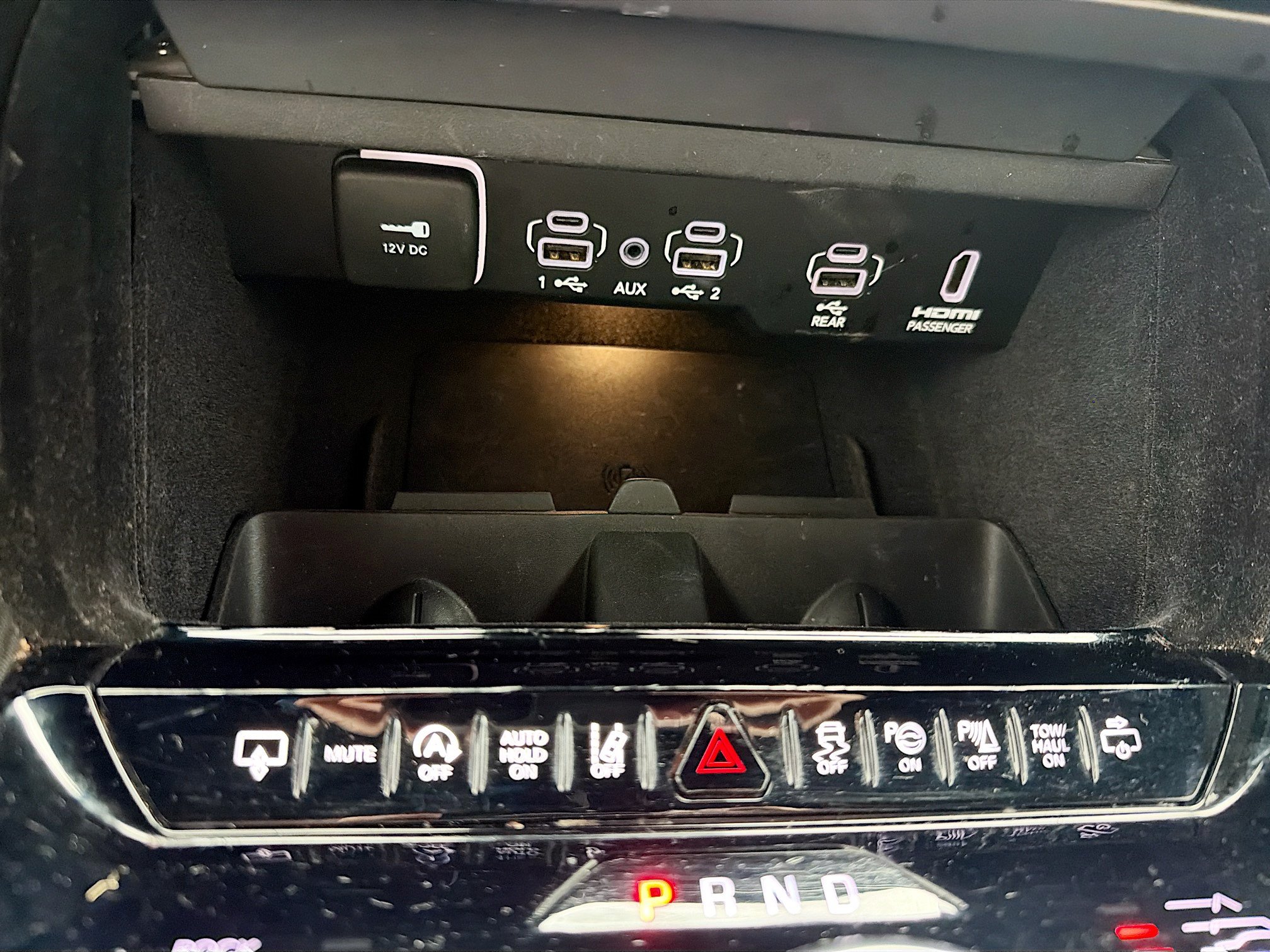 Used 2023 Jeep Grand Wagoneer Series III w/ Rear Seat Video Group 1 AWD/4WD image 30