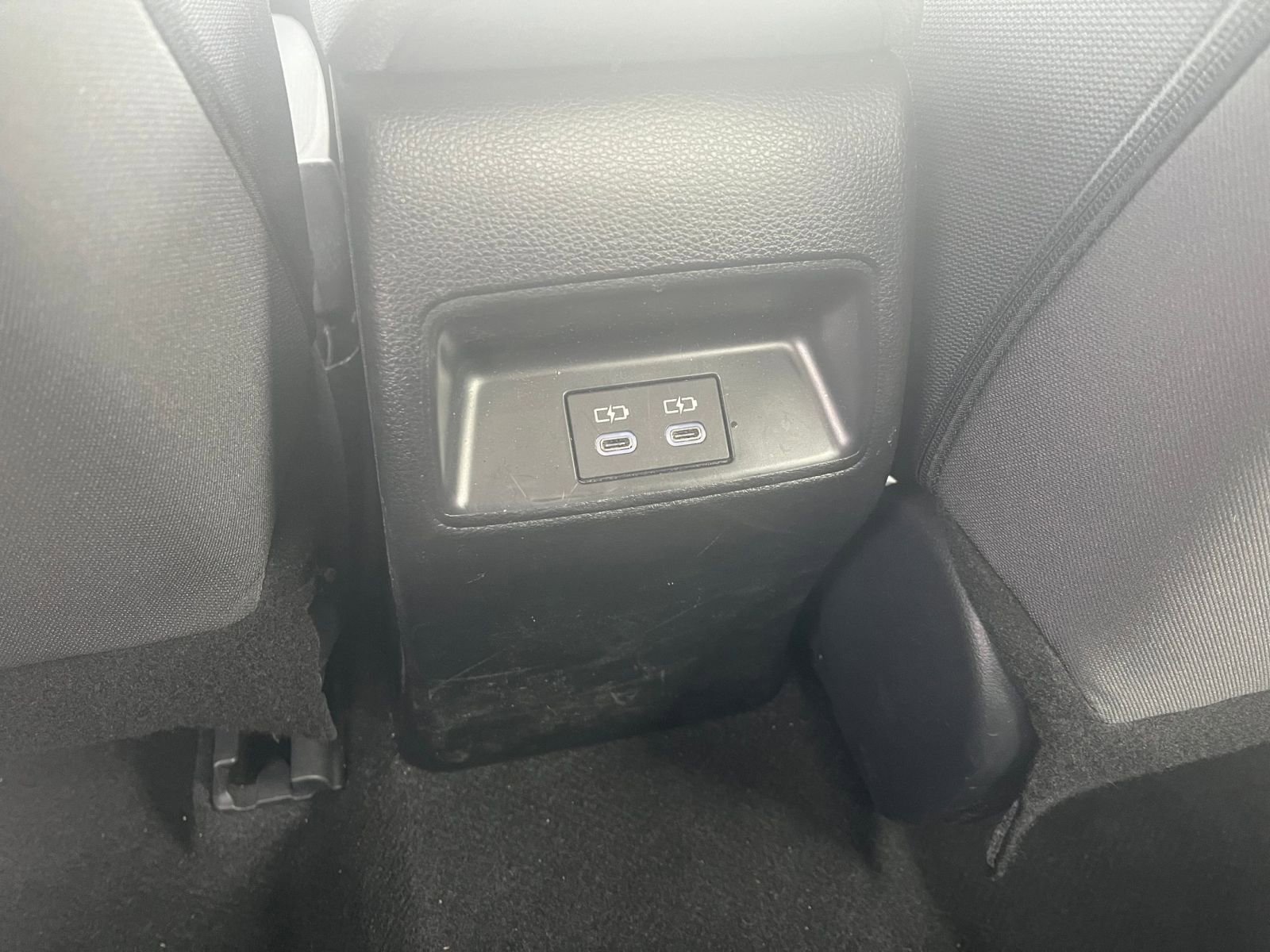 Used 2025 Toyota Corolla LE image 24