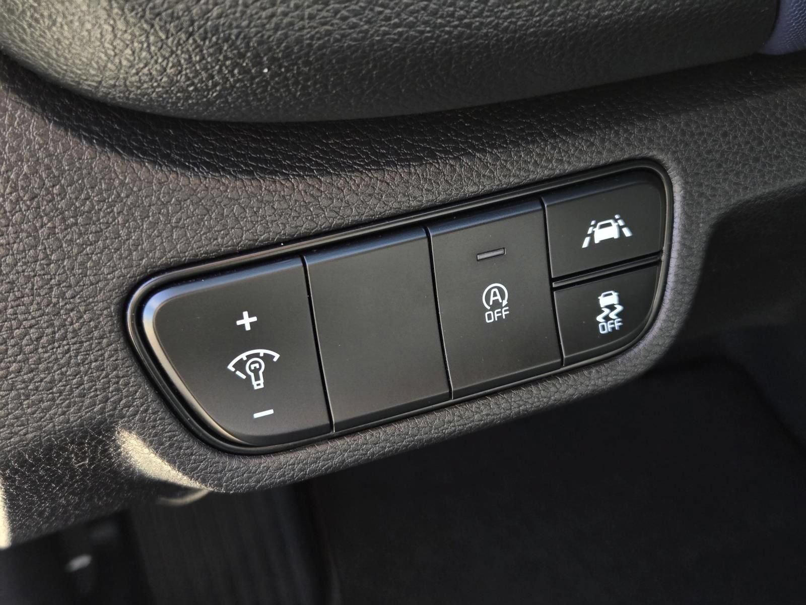 Used 2023 Kia Seltos S FWD image 24