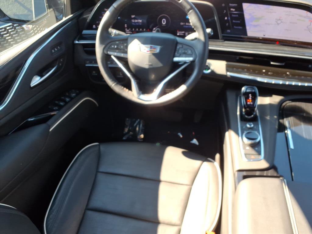 Certified 2024 Cadillac Escalade Sport w/ LPO, ONYX Package image 18