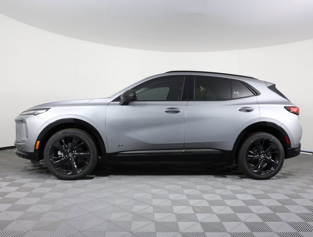 New 2025 Buick Envision Sport Touring image 6