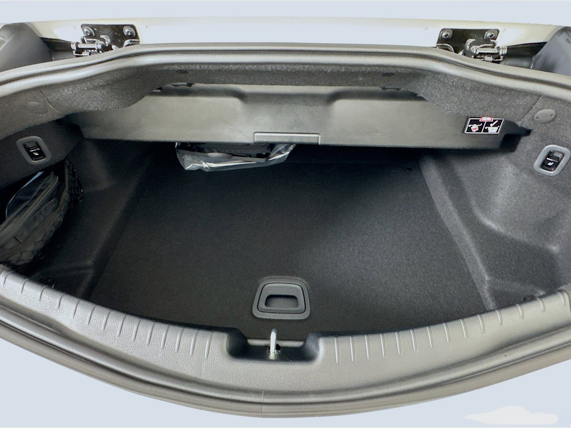 New 2026 Mercedes-Benz CLE 450 4MATIC Cabriolet image 28