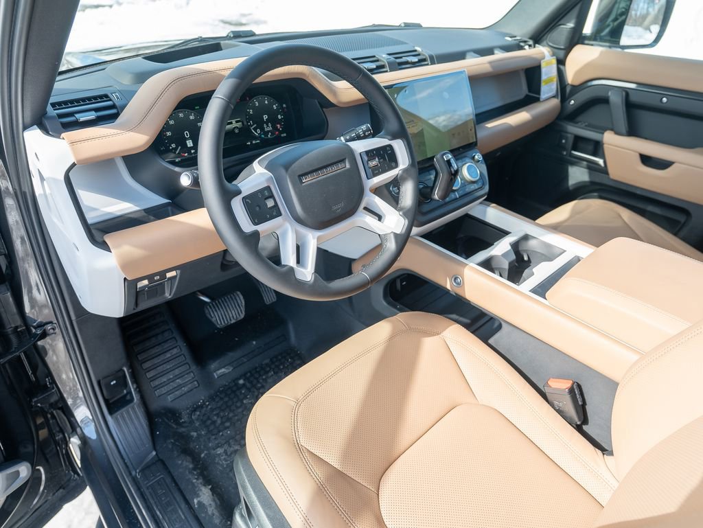 New 2026 Land Rover Defender 130 X-Dynamic SE image 11