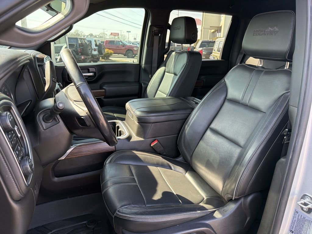 Used 2023 Chevrolet Silverado 3500 High Country image 38