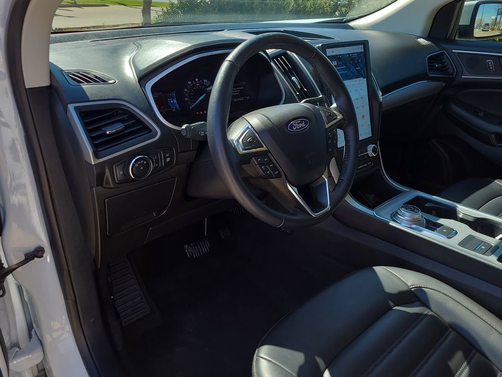 Used 2021 Ford Edge SEL w/ Convenience Package image 17